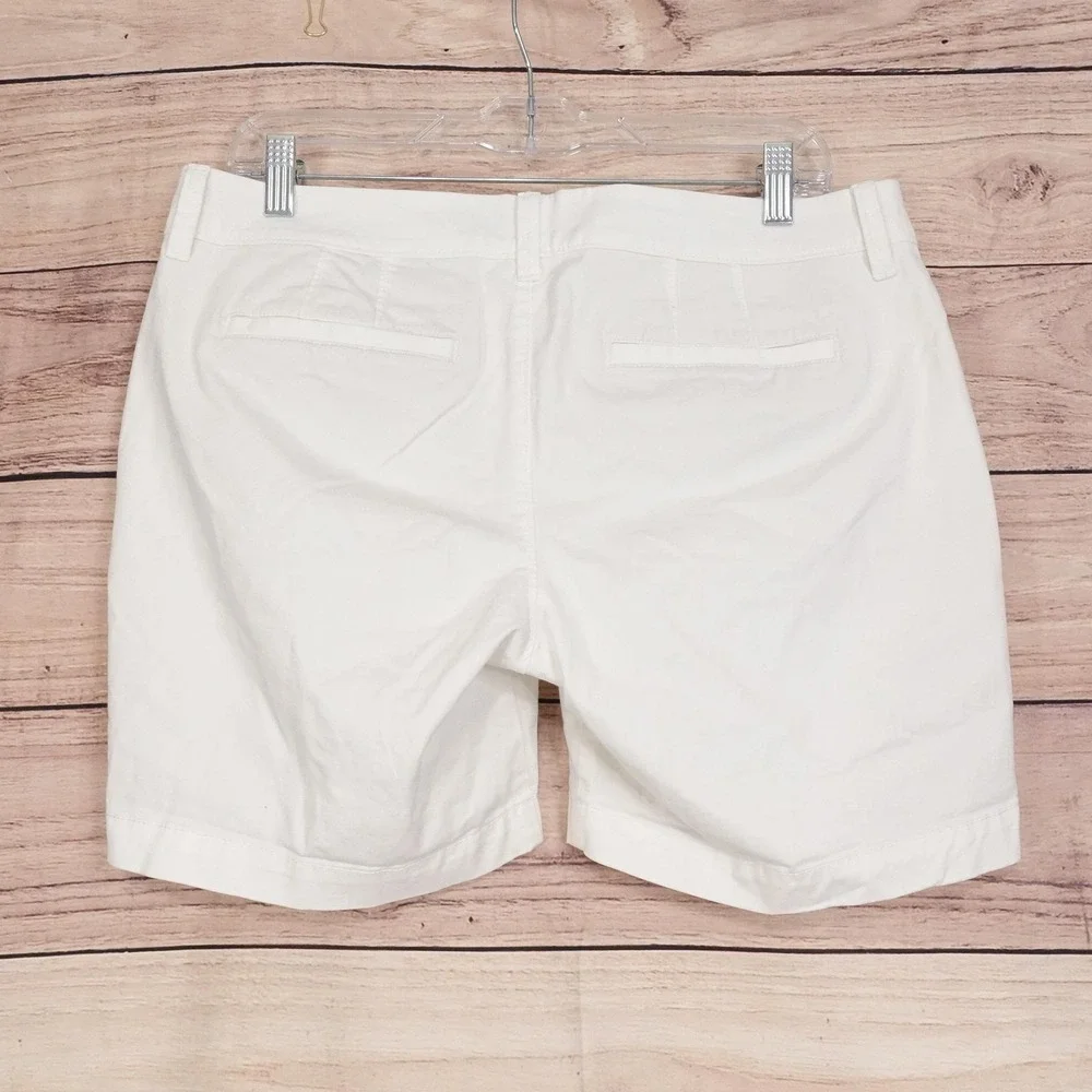 Old Navy Chino Shorts Womens Size 6 White Twill Stretch 34 Waist 6.5 Inseam‎